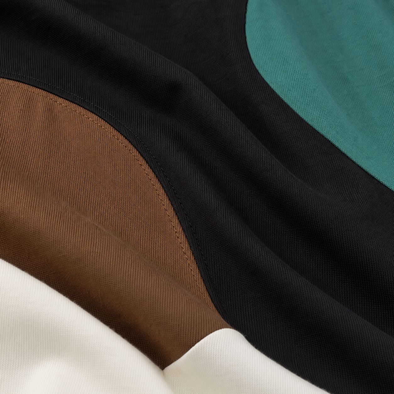 Noleto Colour-Block Tee – fabric close-up