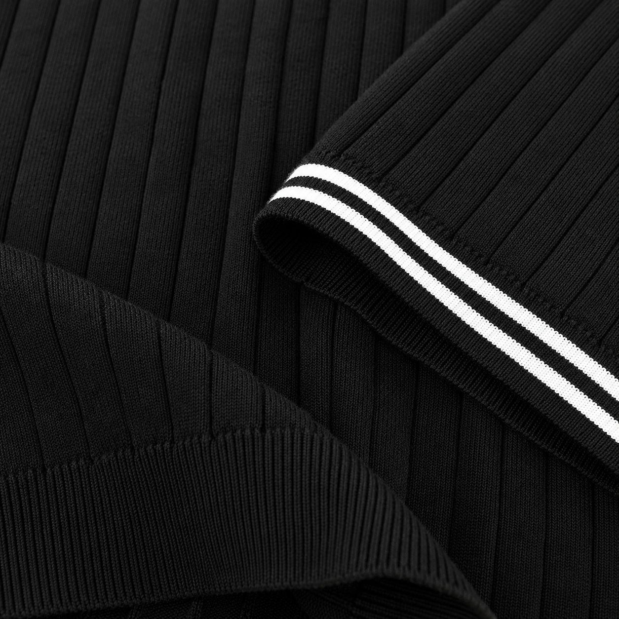 Strata Knit Tee – fabric close-up