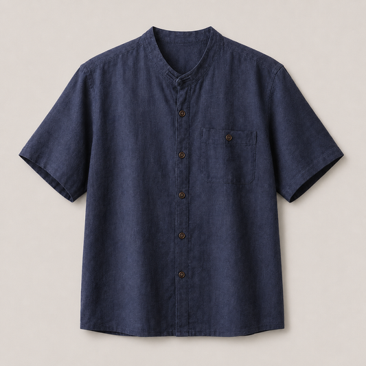 Samurai Button-Down Shirt productfoto op uniforme warmgrijze achtergrond