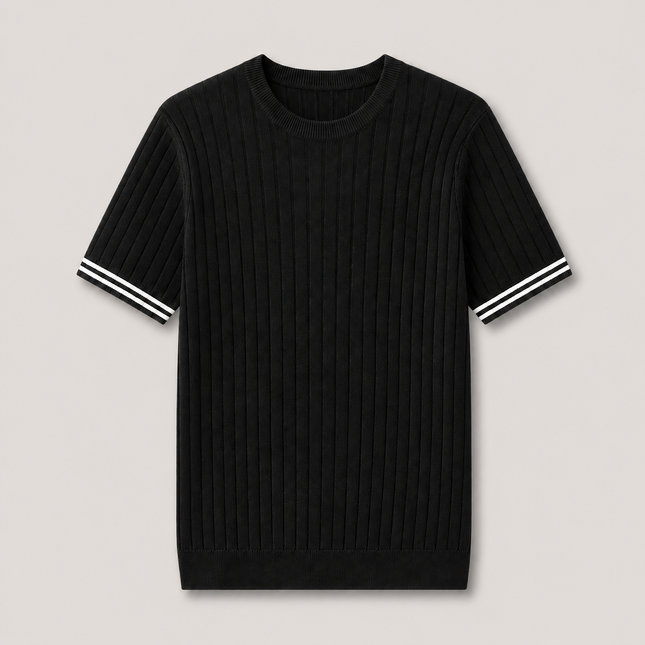 Strata Knit Tee productfoto op uniforme warmgrijze achtergrond